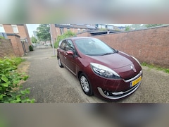 Renault Grand Scénic - 1.4 TCe Bose Luxe variant, Boordcomputer, Cruise Control, Parkeersensoren, Camera & 2 sleutels.