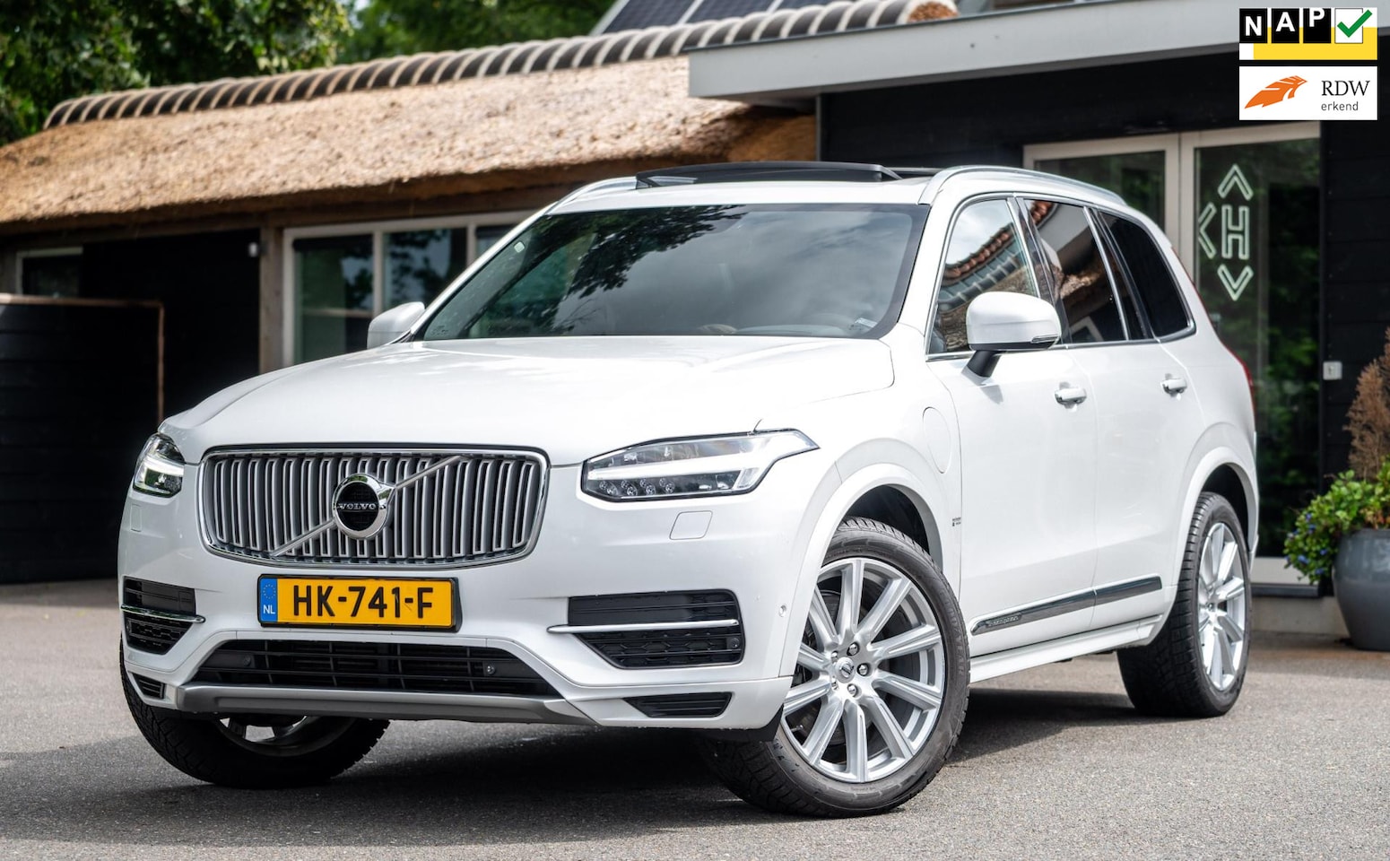 Volvo XC90 - 2.0 T8 Twin Engine AWD Inscription Panoramadak I Leder I Memory I Stoelkoeling I Stoelverw - AutoWereld.nl