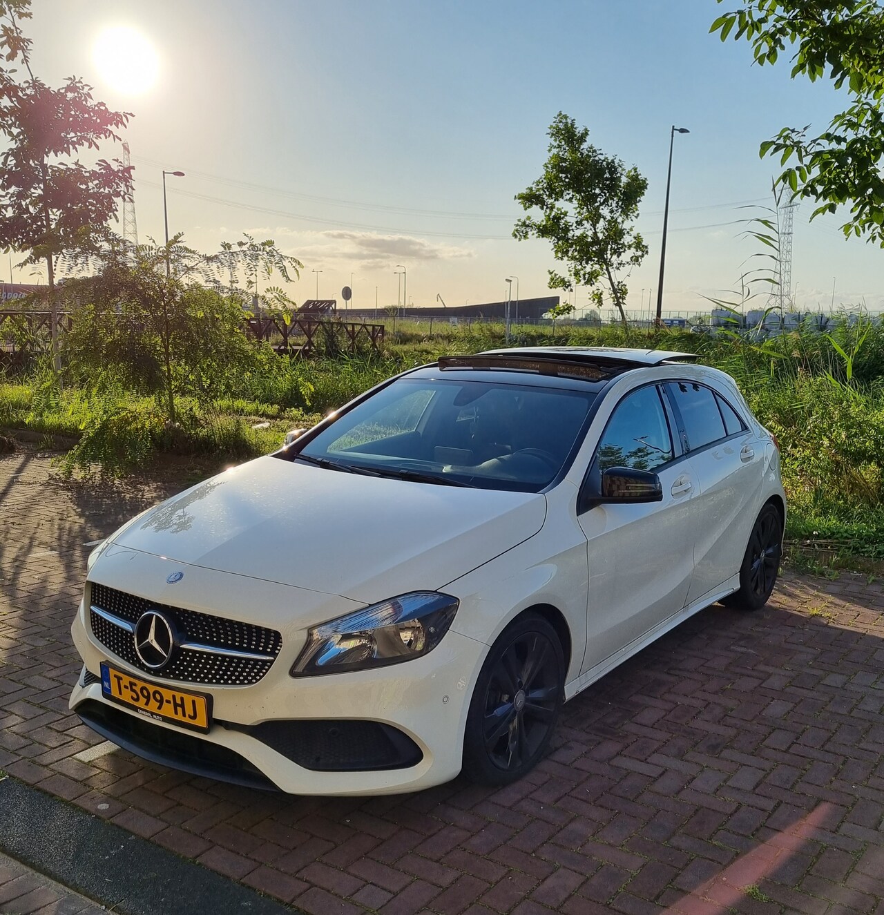 Mercedes-Benz A-klasse - 160 AMG Night Edition Plus - AutoWereld.nl