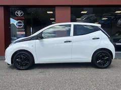 Toyota Aygo - 1.0 VVT-i x-fun | Airco | Radio