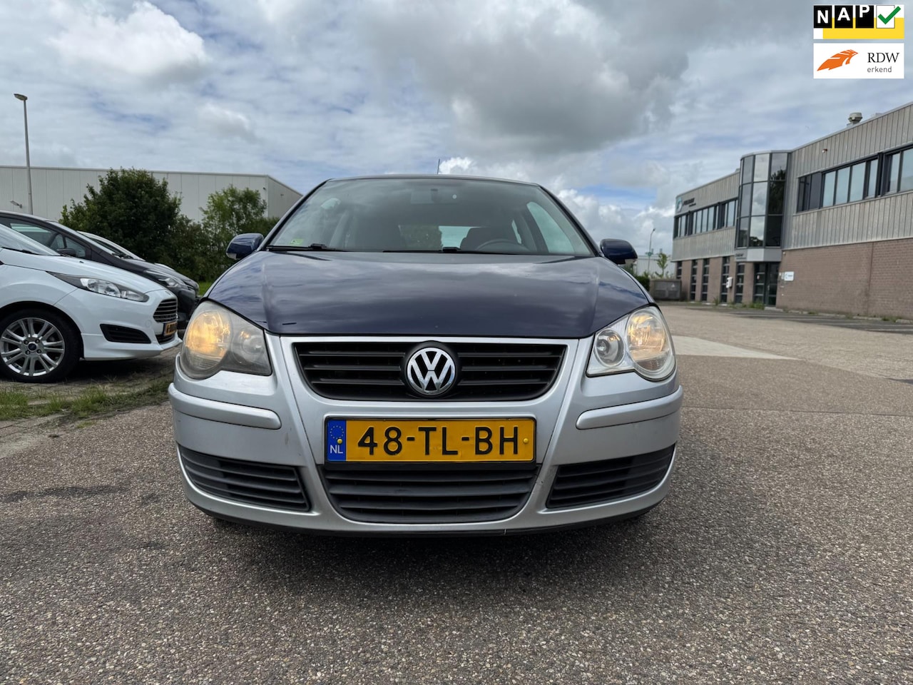 Volkswagen Polo - 1.4-16V Optive+ Climate - AutoWereld.nl