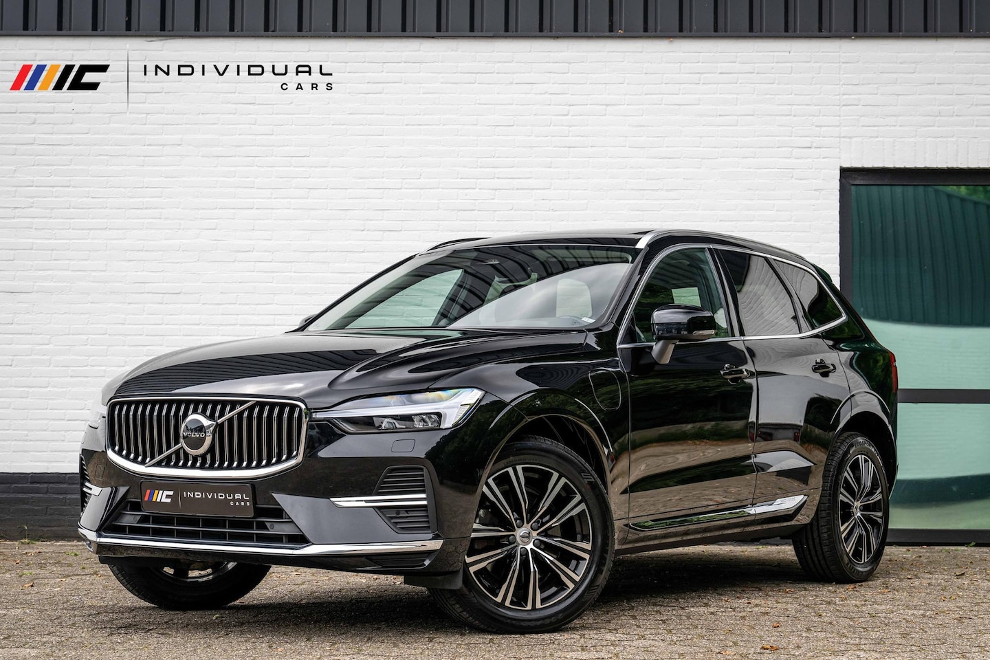 Volvo XC60 - 2.0 T6 AWD Inscription 398pk LONG RANGE Massage - AutoWereld.nl