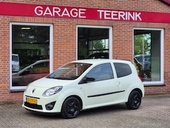 Renault Twingo - 1.2-16V Collection 75PK 3drs airco, elektr.ramen, centr, vergr, radio/cd, trekhaak RIJKLAA
