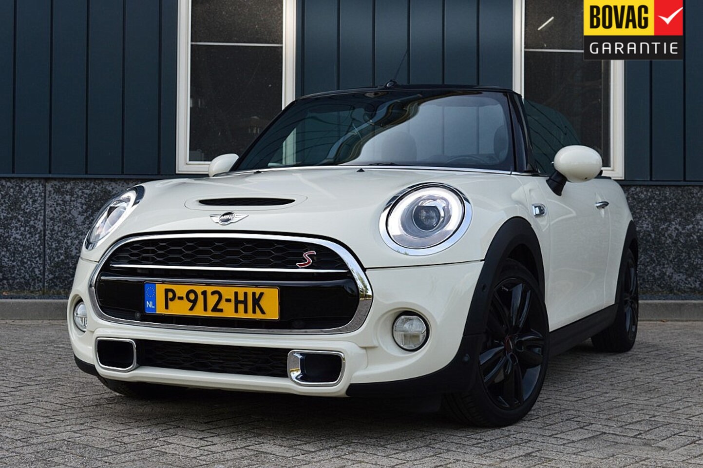 MINI Cabrio - Mini 2.0 Cooper S Chili Rijklaarprijs-Garantie Navigatie Led Leder/Stof Sport interieur - AutoWereld.nl