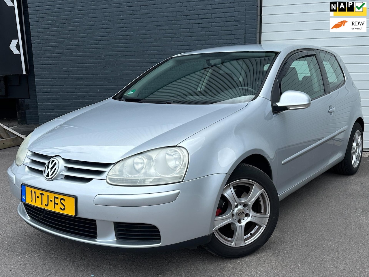 Volkswagen Golf - 1.6 Trendline Business APK-06-2026/LMV/ORGNL - AutoWereld.nl