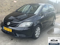 Volkswagen Golf - 1.6 FSI Trendline