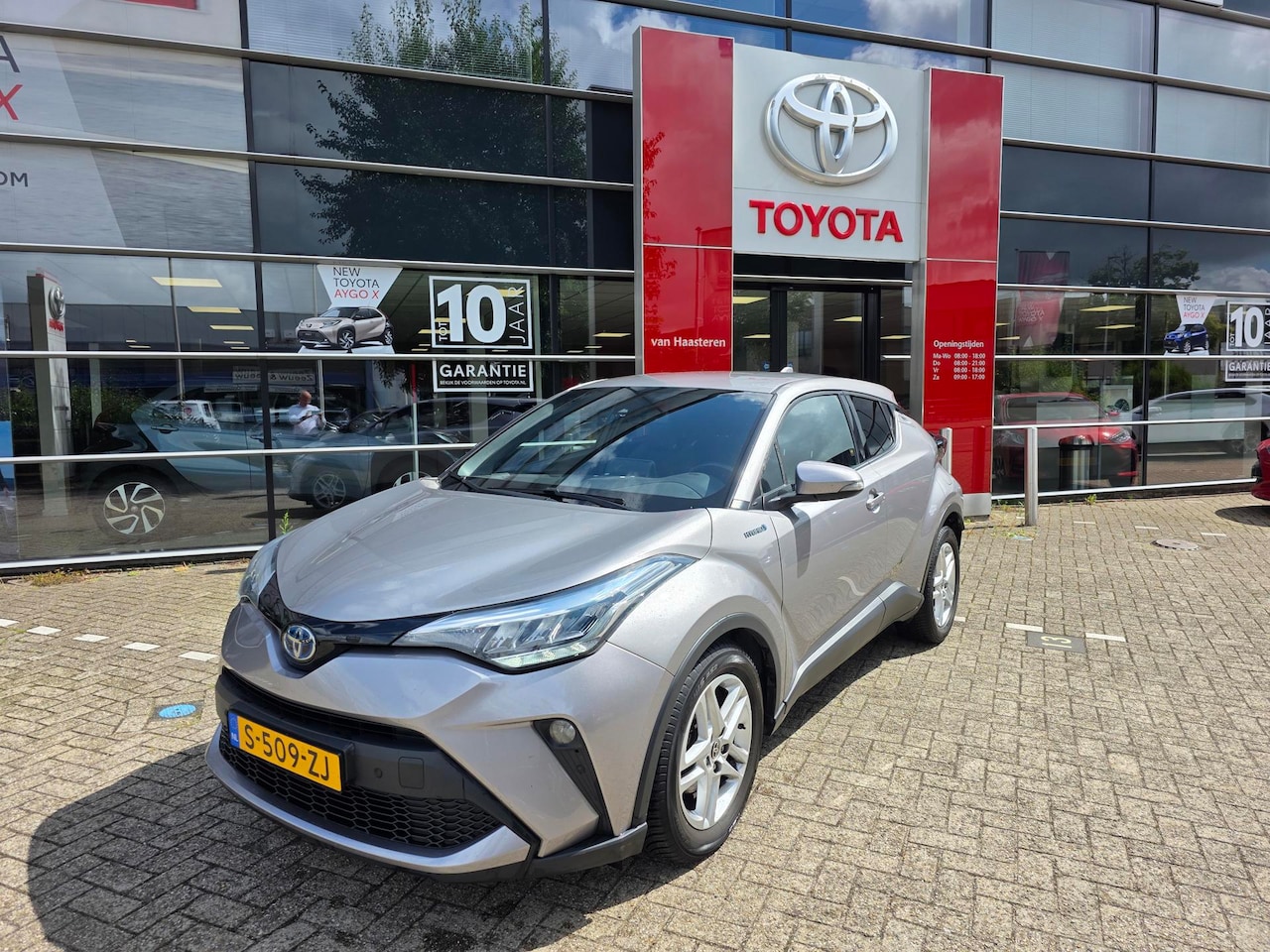 Toyota C-HR - 1.8 Hybrid 122pk CVT Dynamic - AutoWereld.nl