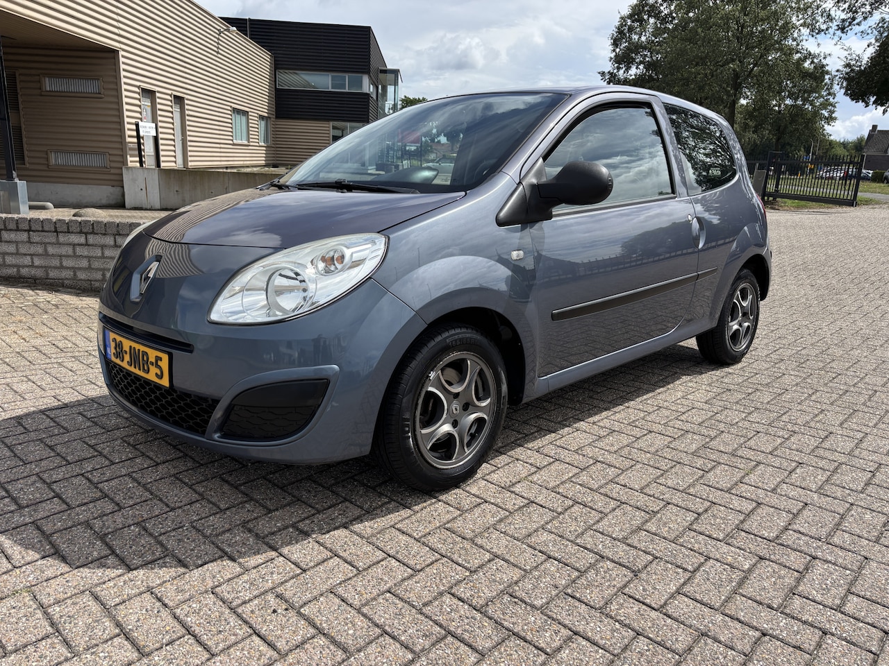 Renault Twingo - 1.2 Authentique [ airco,audio,lmv ] - AutoWereld.nl