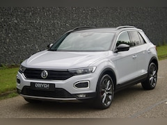 Volkswagen T-Roc - 1.5 TSI Sport | Virtual Cockpit - Camera