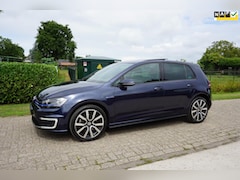 Volkswagen Golf - 1.4 TSI GTE panoramadak 1e eigenaar NAP