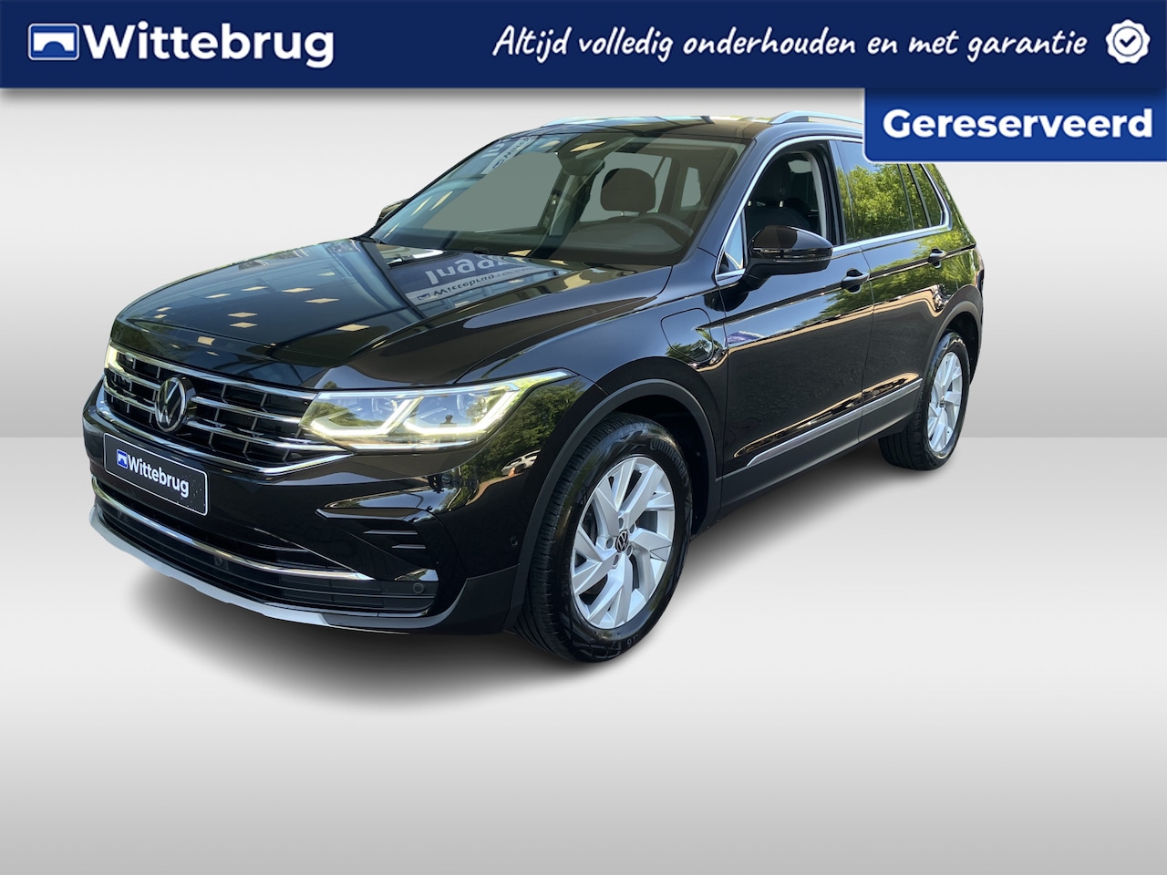Volkswagen Tiguan - 1.4 TSI eHybrid Elegance / Trekhaak / IQ Led / Dodehoek detectie / Navigatie / Achteruitri - AutoWereld.nl
