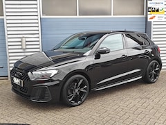 Audi A1 - 30 TFSI S edition | 2023 | RS6 velgen | Black on Black | LED Matrix | Keyless | CarPlay |