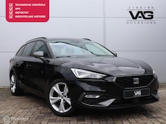 SEAT Leon Sportstourer - 1.5 TSI FR LED Camera CarPlay PDC Stoelverwarming