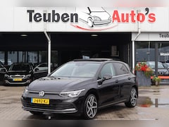 Volkswagen Golf - 1.5 eTSI R-Line Virtual Cockpit, Panoramadak, Camera, Park assist, Apple Carplay