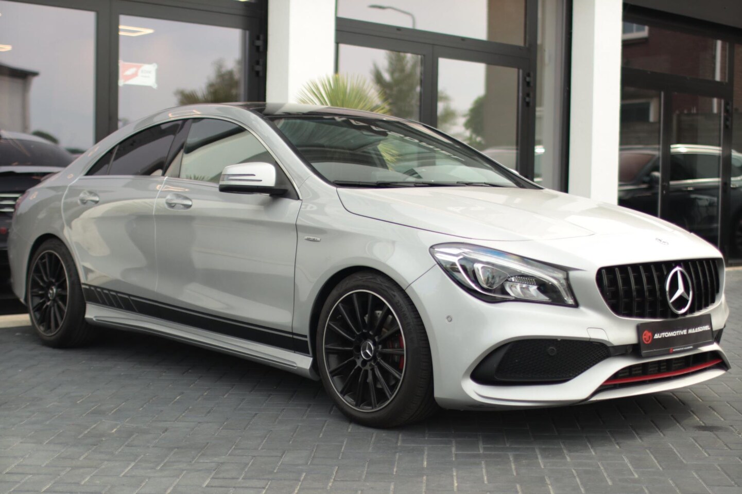 Mercedes-Benz CLA-Klasse - 250 AMG-Line|Pano|Xenon|Led|Alcantara|Automaat|CC - AutoWereld.nl