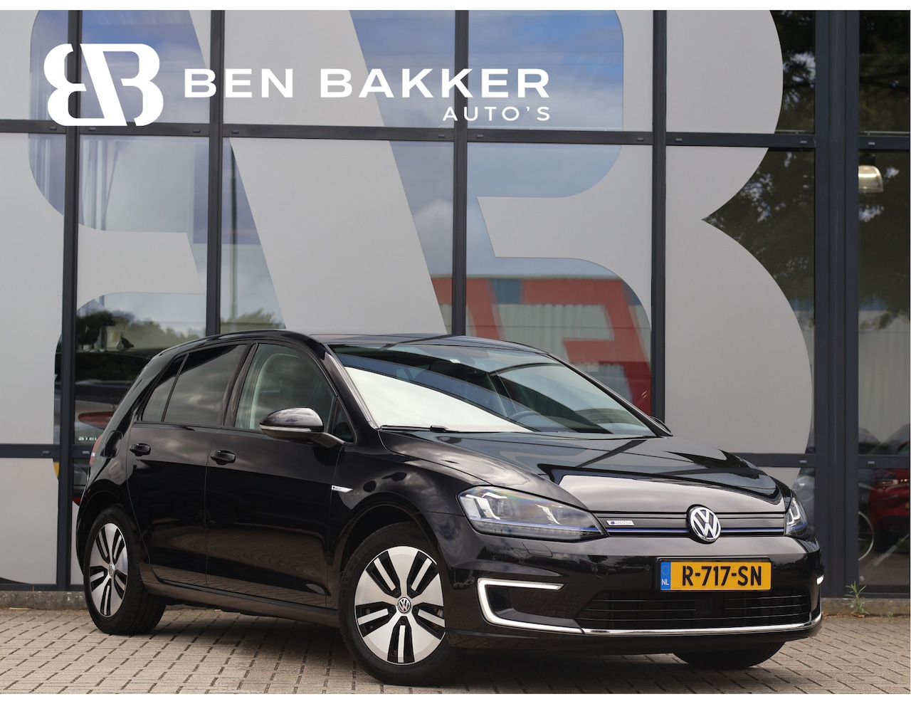 Volkswagen e-Golf - e-Golf | Warmtepomp | Leder | ACC | Cam | Navi | - AutoWereld.nl