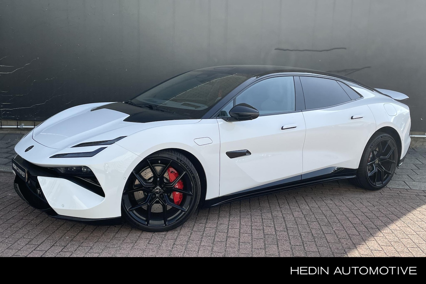 Lotus Emeya - *S 613 pk LM 22" | Panorama dak | Comfort stoelpakket | Airsuspension | PDC pakket | Matri - AutoWereld.nl