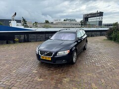 Volvo V70 - 2.4 D5 Summum