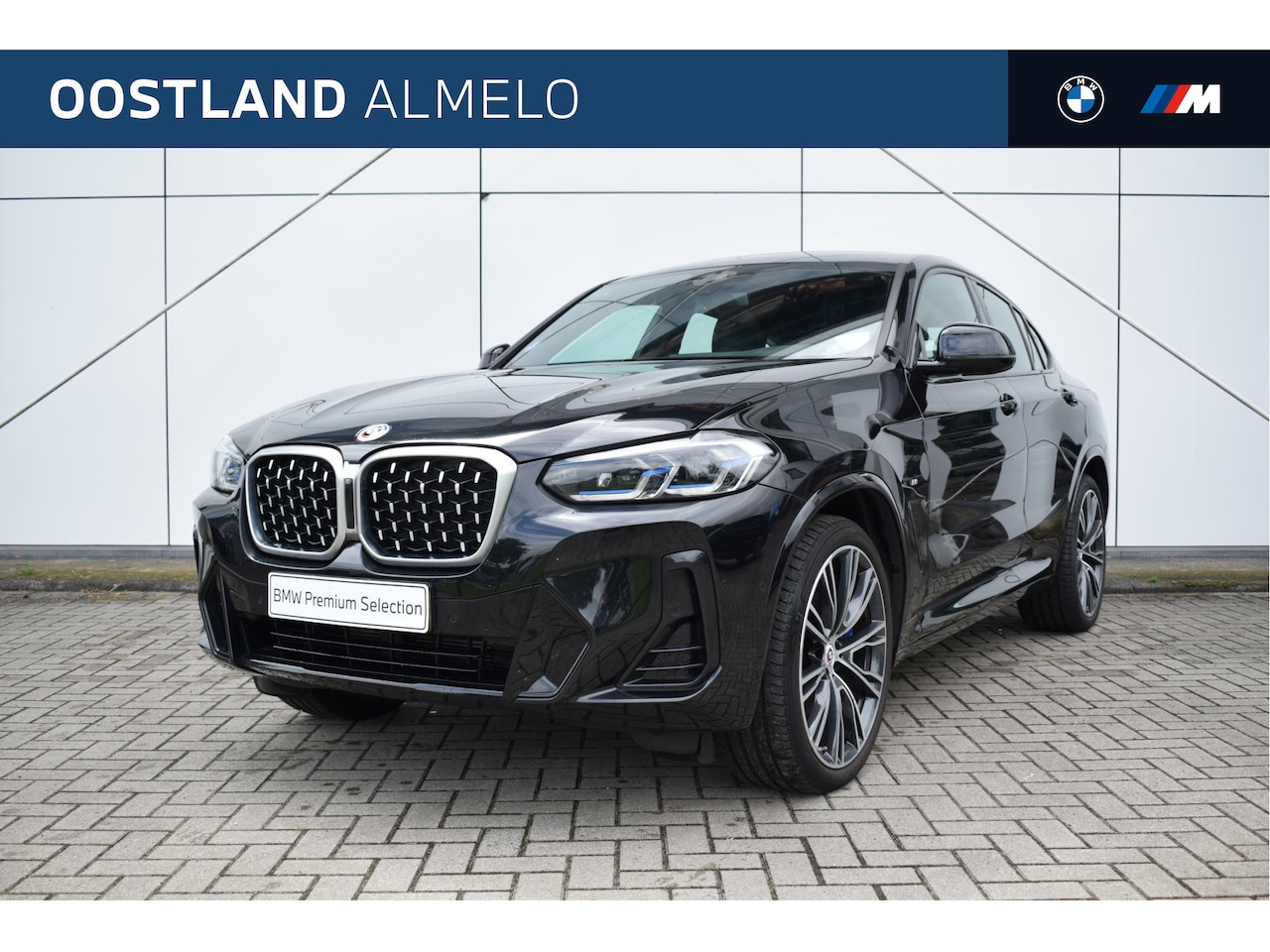 BMW X4 - xDrive20i High Executive M Sport Automaat / Panoramadak / Trekhaak / Laserlight / Sportsto - AutoWereld.nl