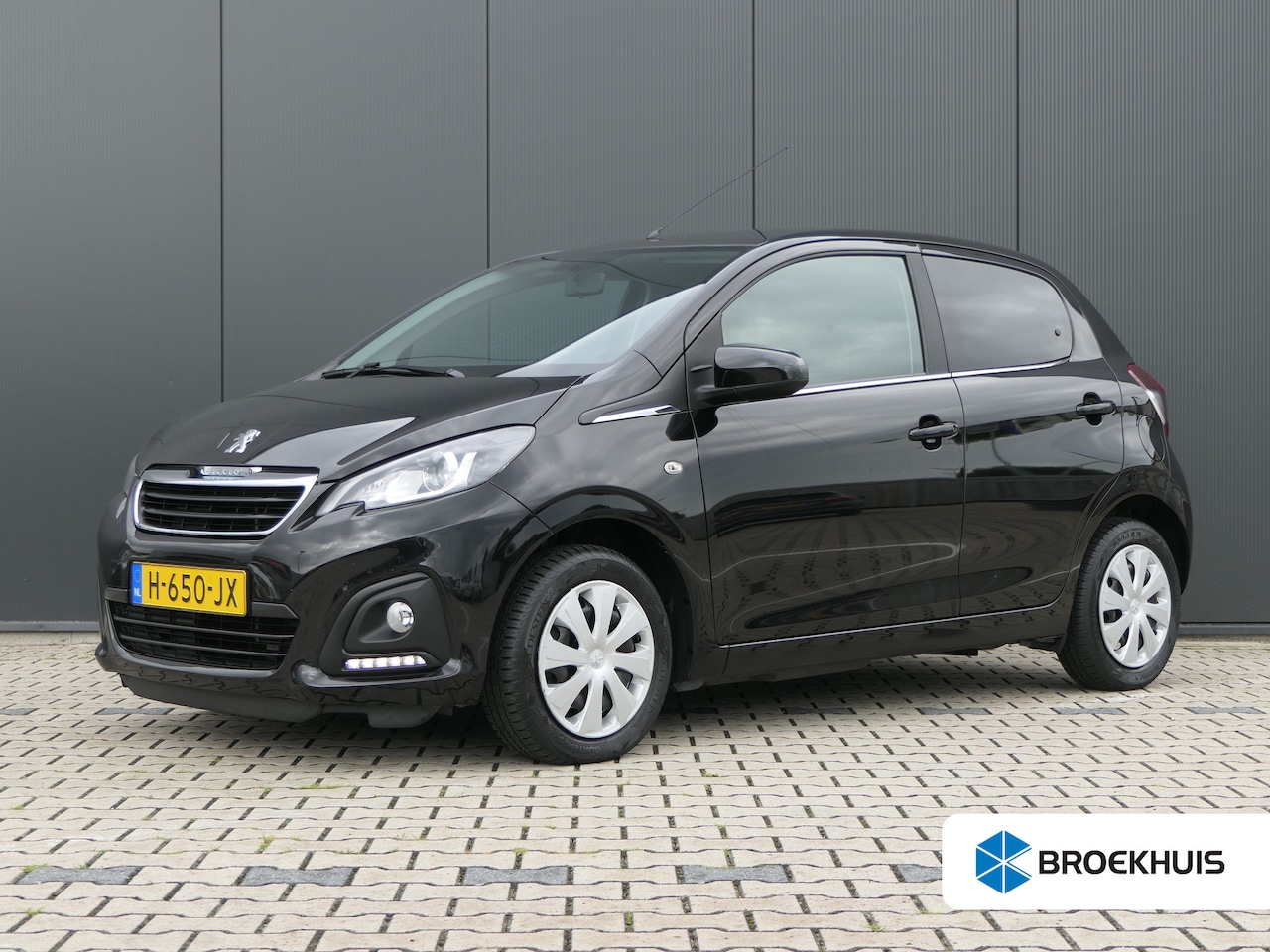 Peugeot 108 - 1.0 e-VTi Active | Airco | LED Dagrijverlichting | Privacy Glass | Mistlampen | 5-Deurs - AutoWereld.nl