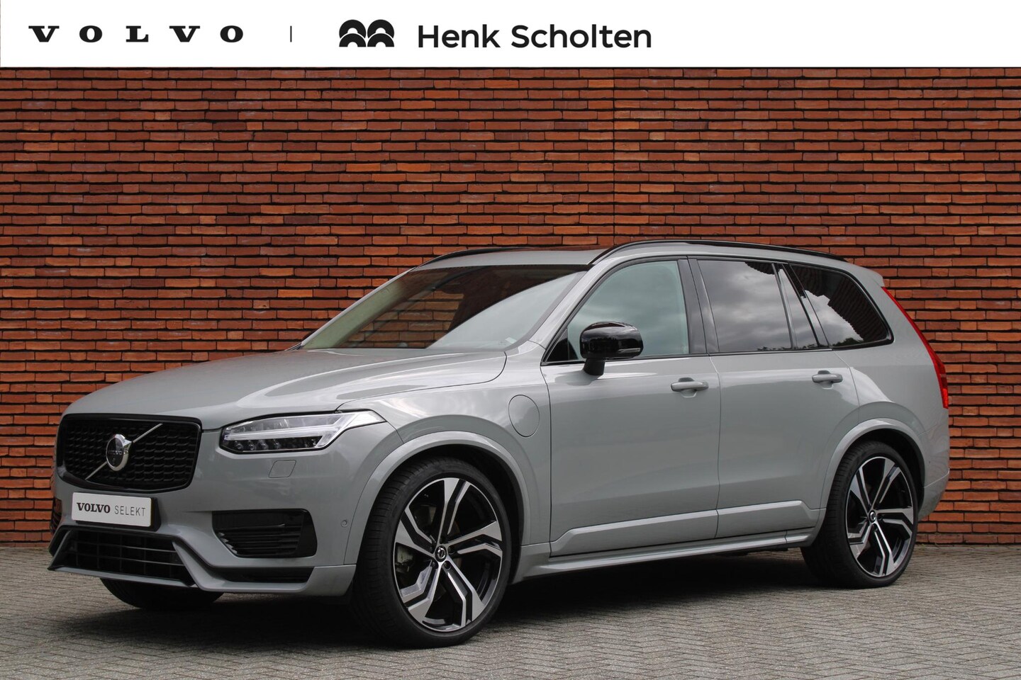 Volvo XC90 - T8 Plug-in hybrid AWD Ultra Dark | Actieve Luchtvering | Bowers & Wilkins Audiosysteem | M - AutoWereld.nl