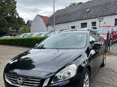 Volvo V60 - 1.6 T3 Kinetic KM 170775 MET NAP