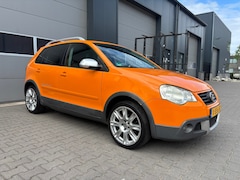 Volkswagen Polo - 1.4-16V Cross 5DRS|AIRCO|CARPLAY