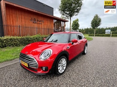 MINI Clubman - 1.5 automaat, 9140km, panoramadak, sportstoelen, carplay