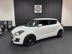 Suzuki Swift - 1.2 Style Smart Hybrid, AUTOMAAT, STL VERW, LED, CAMERA, CARPLAY