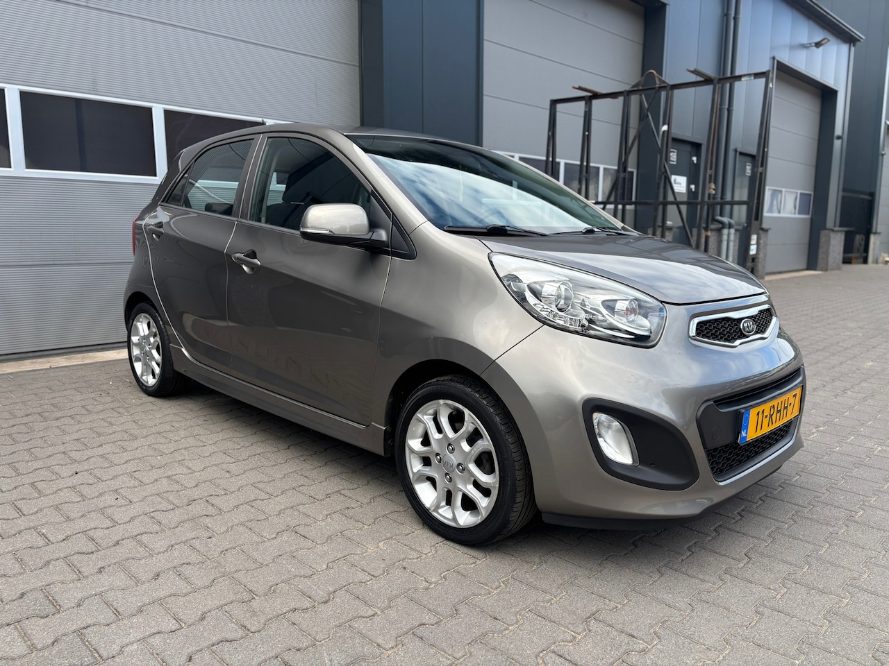 Kia Picanto - 1.0 CVVT Comfort Pack 5DRS|2011|Airco|Nieuw APK - AutoWereld.nl