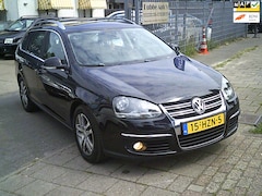 Volkswagen Golf Variant - 1.4 TSI Highline autom elek pak nap apk