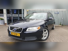 Volvo V70 - 2.0 T5 MOMENTUM