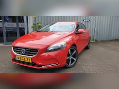 Volvo V40 - 1.6 T2