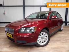 Volvo S40 - 1.8 BUSINESS - UNIEKE STAAT MET SLECHTSB 150 DKM ( NAP )