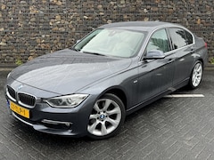 BMW 3-serie - 328i High Executive Haed Up Leder Navi