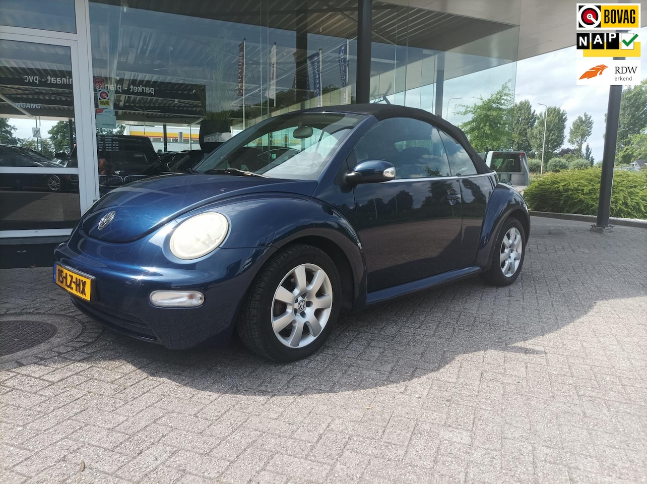 Volkswagen New Beetle Cabriolet - 2.0 Highline 2.0 Highline - AutoWereld.nl
