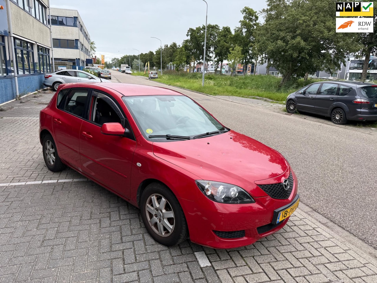 Mazda 3 Sport - 1.6 Touring 1.6 Touring - AutoWereld.nl