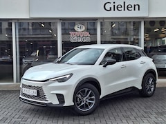 Lexus LBX - 1.5 Comfort & Safety Pack | Dodehoekherkenning, Parkeersensoren, Keyless, Stoelverwarming