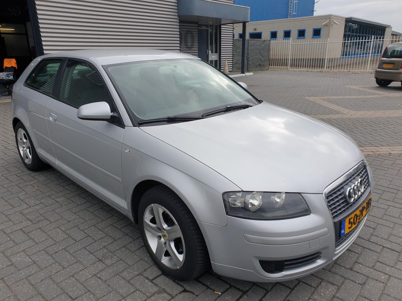 Audi A3 - 1.6 Attraction Business Edition 1.6 Attraction Business Edition - AutoWereld.nl