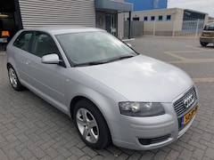 Audi A3 - 1.6 Attraction Business Edition