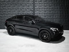 Mercedes-Benz GLC-klasse Coupé - 300e 4MATIC AMG | All Black | 21" | Sch.Dak | Memo | Priv | Ambiente Int. Verl. | Camera |