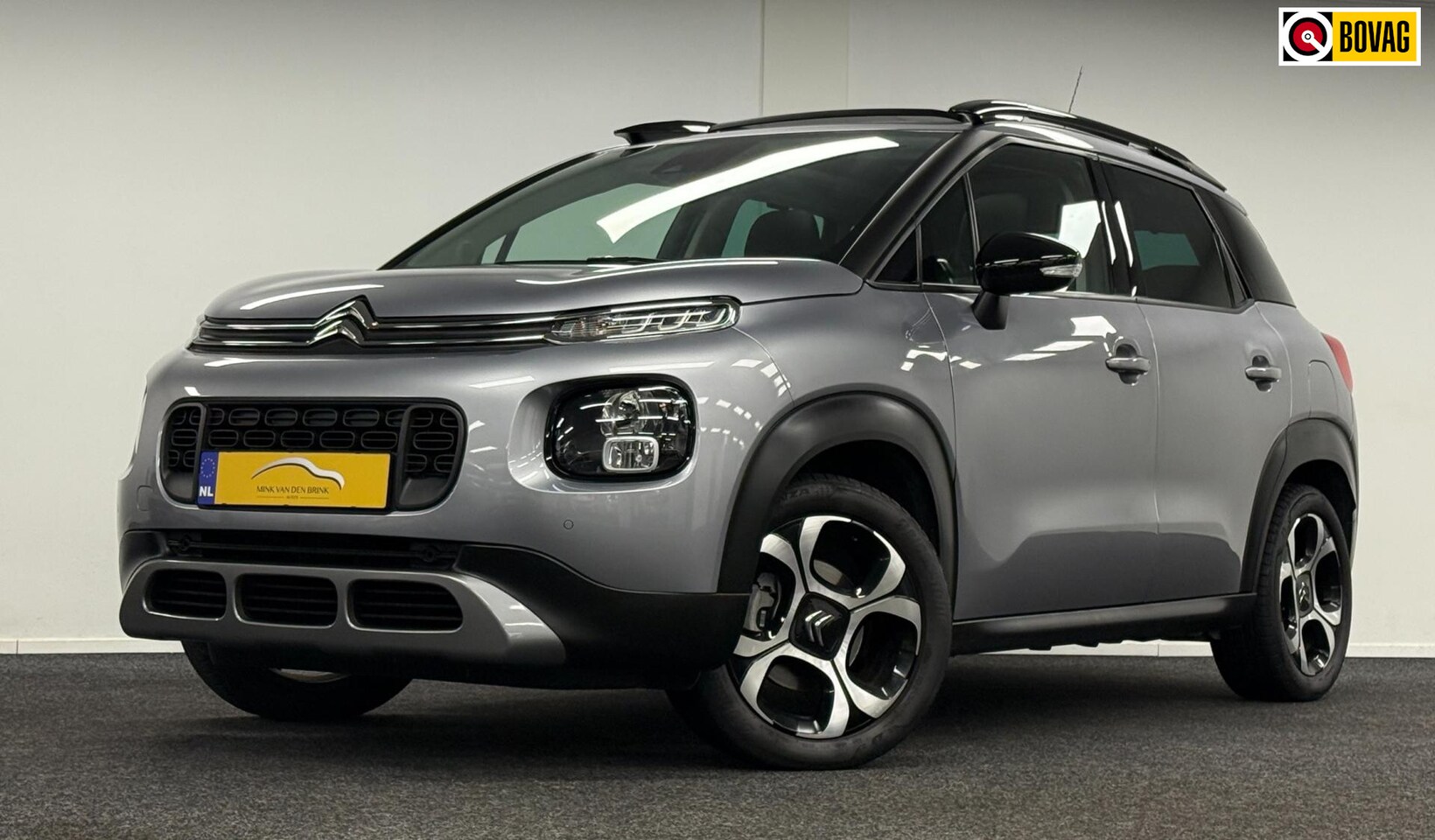 Citroën C3 Aircross - 1.2 PureTech S&S Shine*Panodak*Camera*Navi*Carplay* - AutoWereld.nl