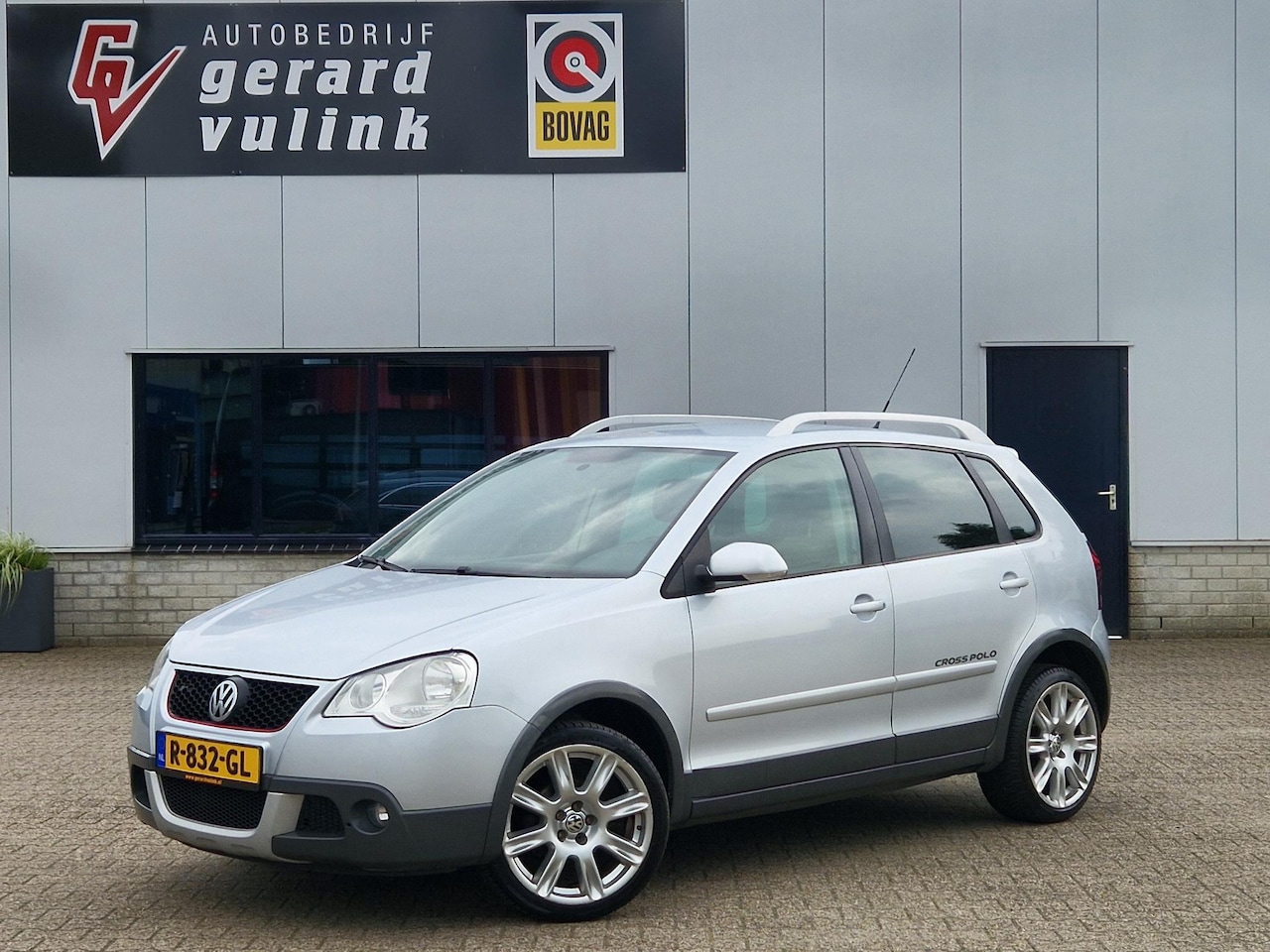 Volkswagen Polo - 1.6-16V Comfortline AIRCO TREKHAAK STOELVERWARMING - AutoWereld.nl