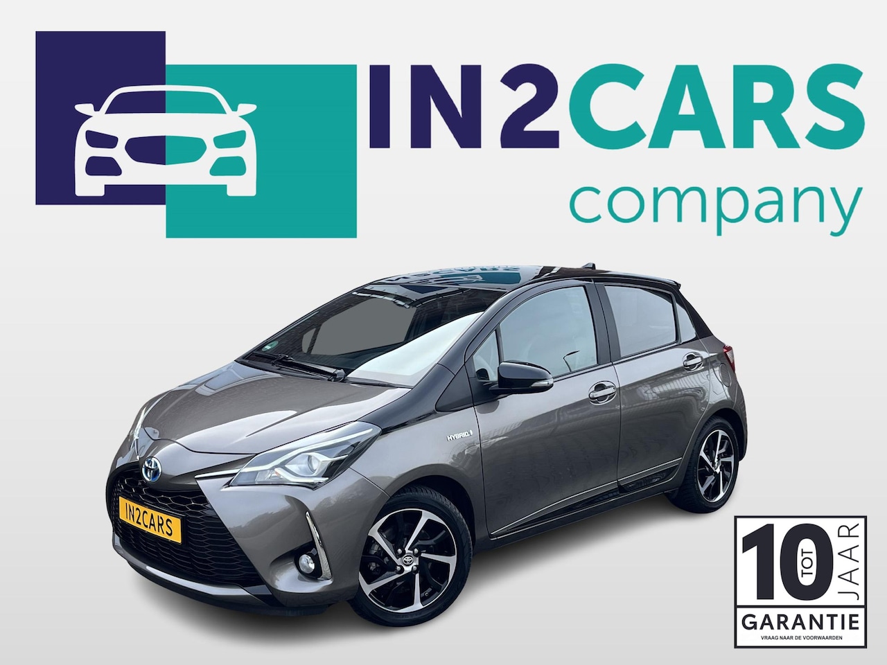 Toyota Yaris - 1.5 Hybrid Bi-Tone Plus *Navigatie*Stoelverw.* - AutoWereld.nl