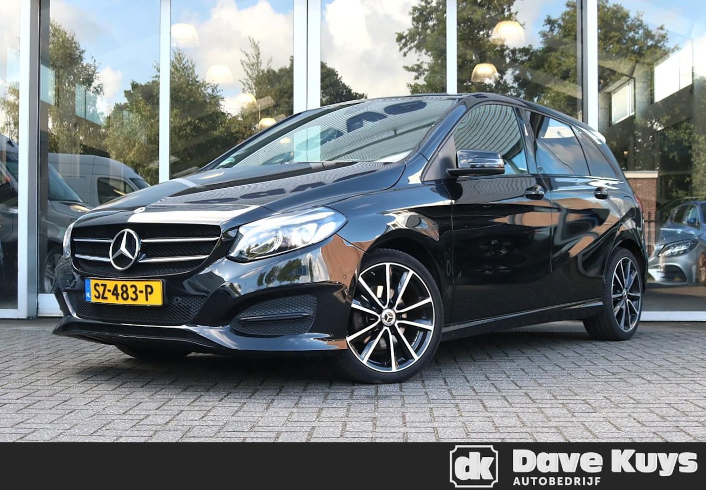 Mercedes-Benz B-klasse - 180 Ambition | Trekhaak - AutoWereld.nl