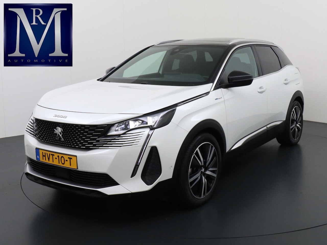 Peugeot 3008 - 1.6 HYbrid4 300 GT BLACK PACK | PANO | 360 CAMERA - AutoWereld.nl