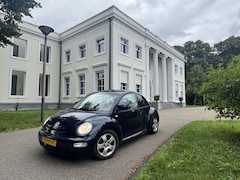 Volkswagen New Beetle - 2X ) 2.0 Highline RIJKLAAR