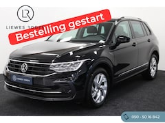 Volkswagen Tiguan - 1.5 TSI Life Bns (Automaat) + Trekhaak