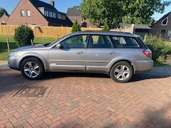 Subaru Outback - 2.5i Luxury Links achterbumper beschadigd, zo meenemen, bellen voor afspraak, vaste prijs!