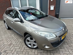 Renault Mégane Estate - 1.4 TCe Dynamique / Scherm / PDC / Clima / Cruise